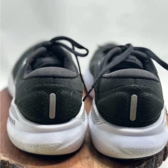 Brooks Adrenaline GTS 24 Size 8.5 Med Running Shoe Black White - Picture 3 of 6